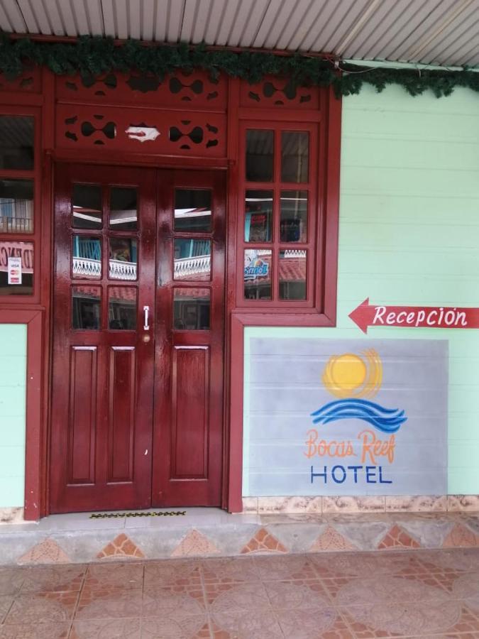 Reff Hotel Bocas Town Exterior foto