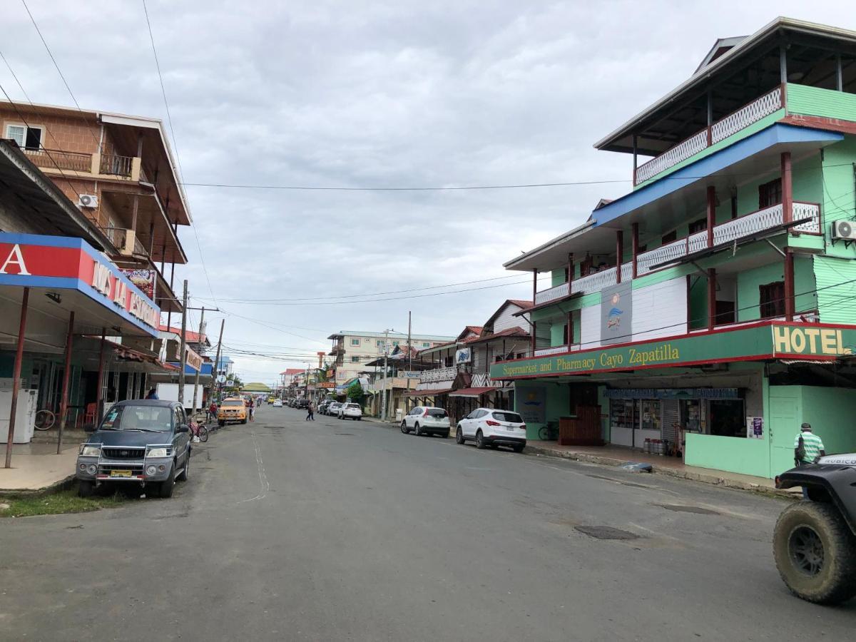 Reff Hotel Bocas Town Exterior foto