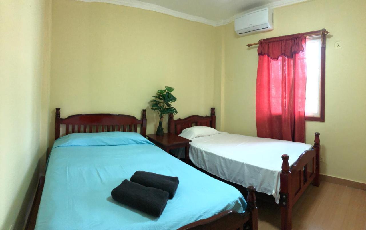 Reff Hotel Bocas Town Exterior foto